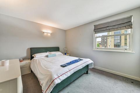 1 bedroom flat for sale, Bridge House, London Road, Brentford, TW8