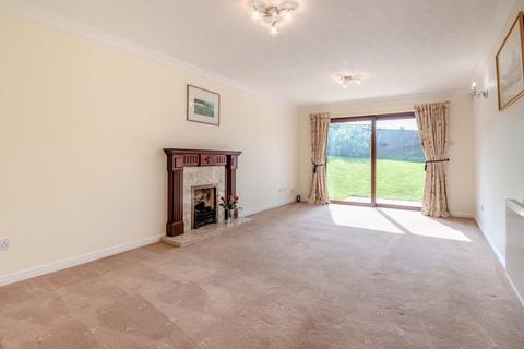 4 Badgers Meadow, Pwllmeyric, Chepstow, NP16 6UE