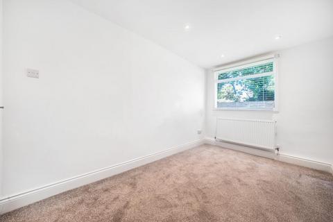 92a Hurstbourne Road, London, SE23 2AQ