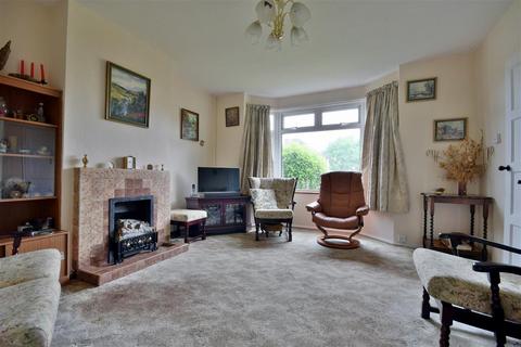 3 bedroom semi-detached house for sale, Thames Avenue, Chelmsford