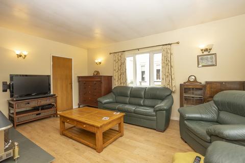 33 Efflinch Lane, Barton Under Needwood, Burton-on-trent, DE13 8EU