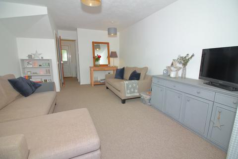 15 The Hyde, New Milton, BH25 5GA