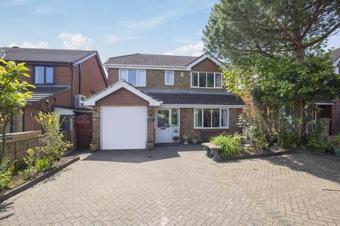 4 bedroom detached house for sale, Coppard Gardens, Chessington KT9