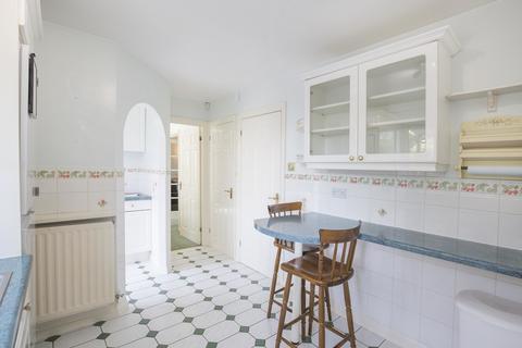 3 Coppard Gardens, Chessington, KT9 2GE