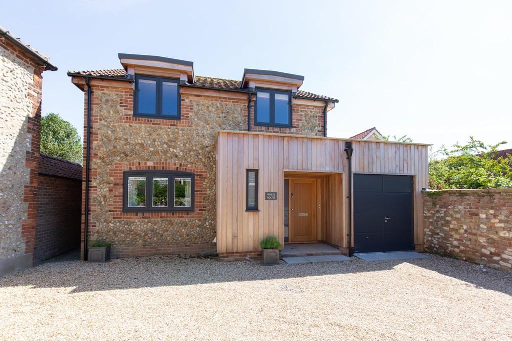 Burnham Market 4 bed detached house for sale £1,200,000