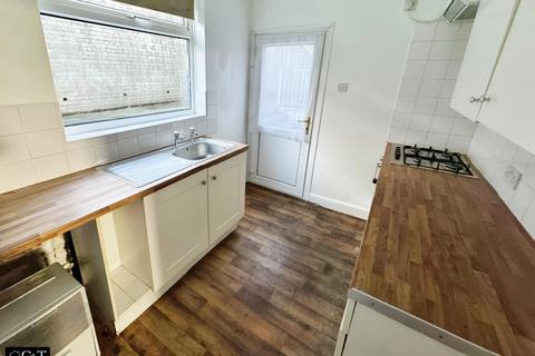 1 bedroom flat to rent, Church Hill, Brierley Hill