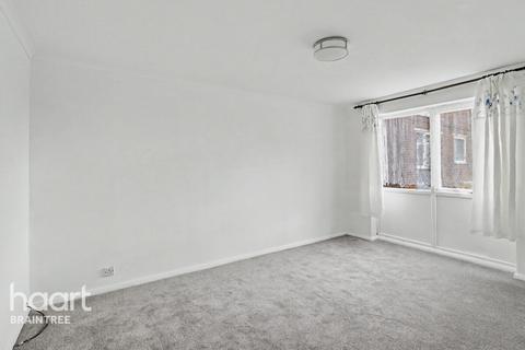 2 bedroom apartment to rent, Trafalgar Court, Braintree