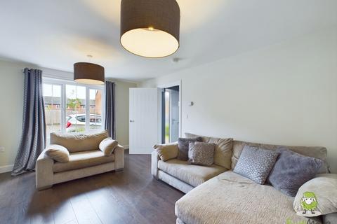 32 Springbank Road, Shavington, Crewe, CW2 5UN