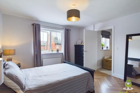 32 Springbank Road, Shavington, Crewe, CW2 5UN