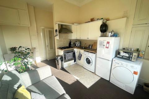 1 bedroom flat for sale, Lord Montgomery Way, Portsmouth