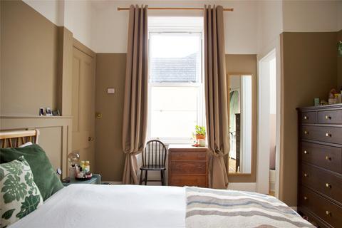 2f1, 350 Leith Walk, Edinburgh, EH6 5BR