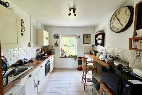 3 bedroom end of terrace house for sale, Martinsell Cottages, Oare
