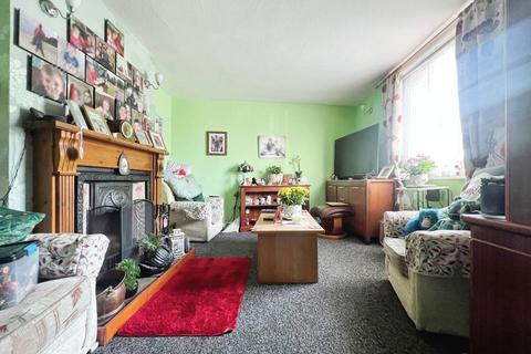 4 bedroom terraced house for sale, London Road, Marlborough