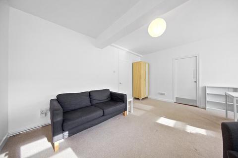 3 bedroom flat to rent, Osnaburgh Street, Camden, London