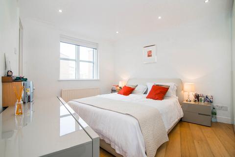 2 bedroom flat to rent, King Henrys Reach, Manbre Road, London
