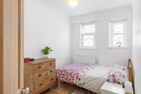 1 bedroom flat for sale, Blakesley Avenue, Ealing, London, W5