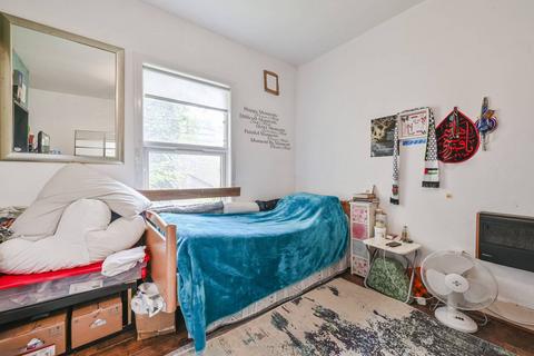 5 bedroom maisonette for sale, Mountgrove Road, N4, Finsbury Park, London, N5