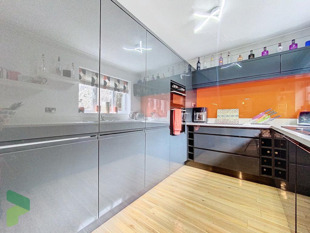 Fitted Dining Kitchen
