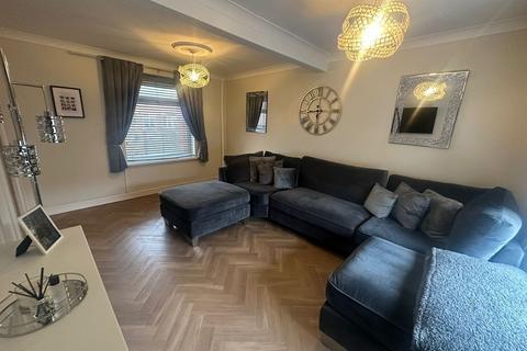 82 Aberconway Crescent, New Rossington, Doncaster, DN11 0JP