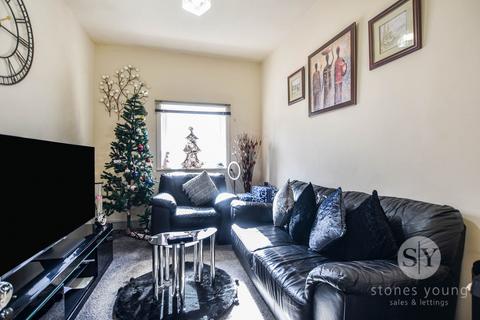 3 bedroom end of terrace house for sale, Moorgate Street, Blackburn, BB2