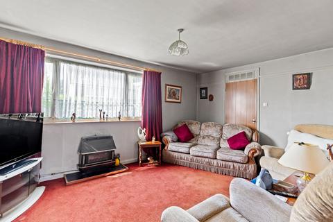 3 bedroom end of terrace house for sale, Shaftesbury Avenue, Folkestone, CT19