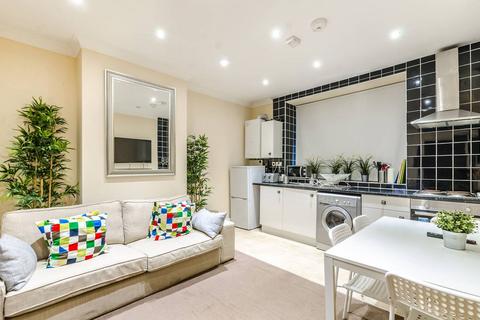 2 bedroom flat to rent, Boswell Street, Bloomsbury, London, WC1N