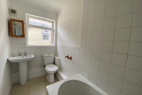 2 bedroom flat to rent, Leighton Road, Southampton