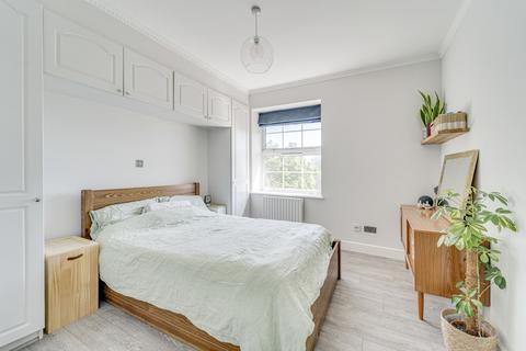 Flat 29, Denton House Halton Road, London, N1 2AE