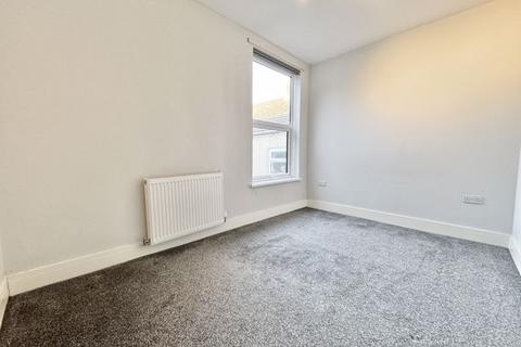 2 bedroom flat to rent, Albert Road FFF (Flat 2), Cleethorpes DN35