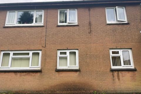 2 bedroom flat for sale, Valley View, Cwmtillery, Abertillery