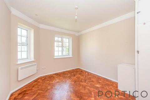 1 bedroom apartment to rent, Spencer Road, Raynes Park
