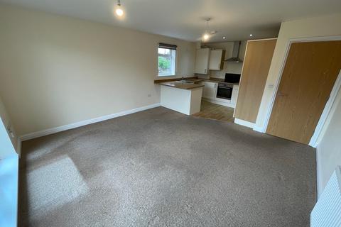 2 bedroom apartment to rent, Marsh Road - Leagrave - 1 Parking Space - first Floor 2 bed with ensuite