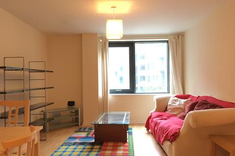 2 bedroom apartment to rent, City South, City Road East, Manchester, M15