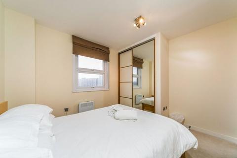 2 bedroom apartment to rent, London Street, Reading