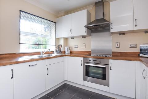 2 bedroom apartment to rent, Reliance Way, East Oxford, OX4