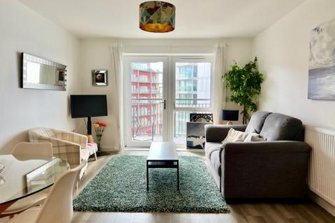 2 bedroom apartment to rent, Centenary Quay, Woolston, Southampton