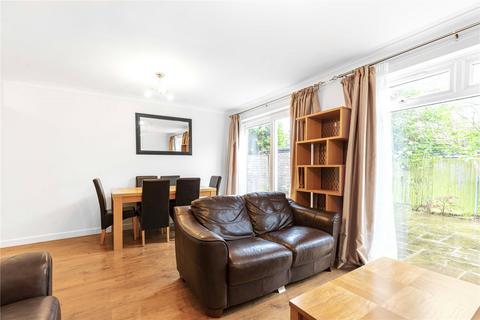 2 bedroom flat to rent, Larch Close, Balham, London, SW12