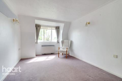 1 bedroom retirement property for sale, 95 Mawney Road, Romford