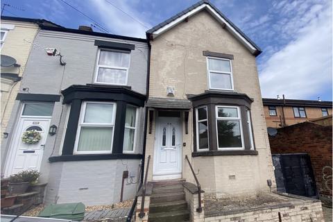 2 bedroom end of terrace house for sale, Holt Road, Tranmere, CH41 9ES