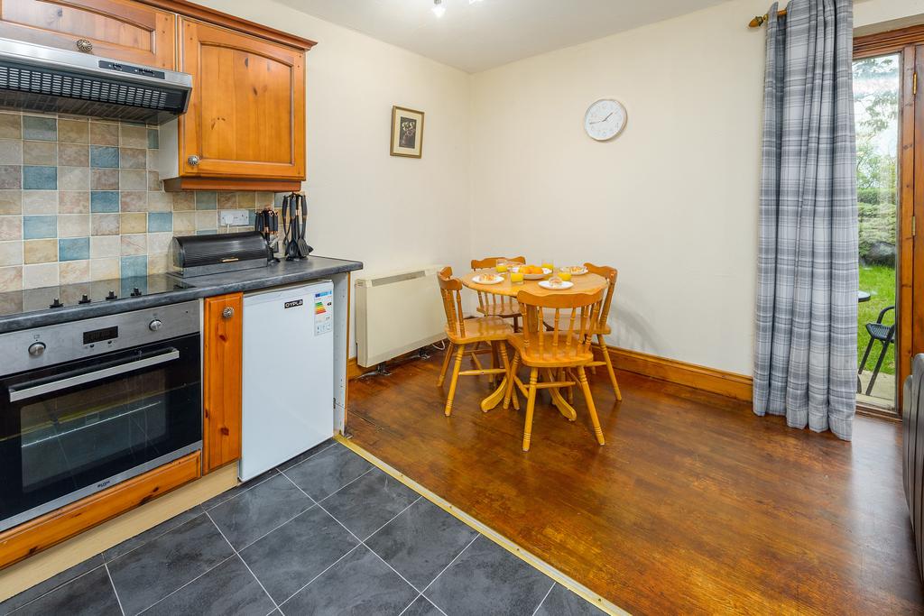 Apartment Kitchen-3