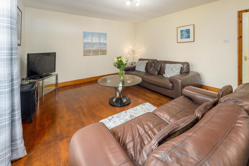 Apartment Lounge-2