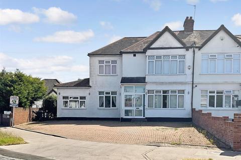 4 bedroom semi-detached house for sale, Orchard Avenue, Shirley, Croydon, Surrey