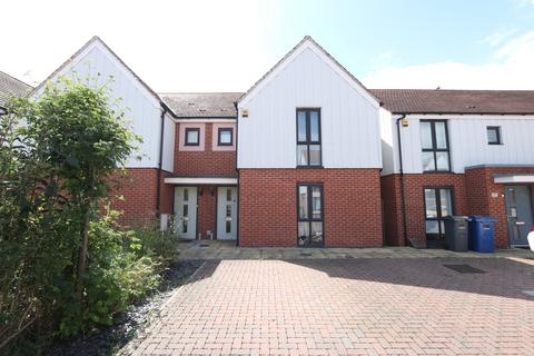 71 Fairlane Drive, South Ockendon, RM15 5FA