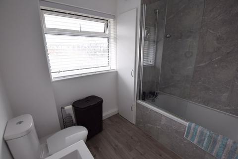 2 bedroom apartment to rent, Goldthorne Close, Maidstone