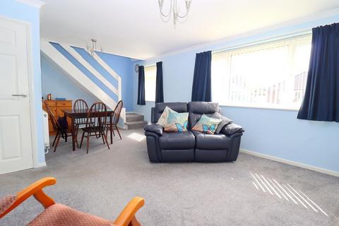 3 bedroom house for sale, Cloisters Road, L & D Borders, Luton, Bedfordshire, LU4 0NJ