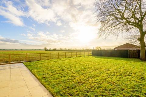 4 bedroom detached house for sale, High Road, Guyhirn, Wisbech, Cambs, PE13 4EQ