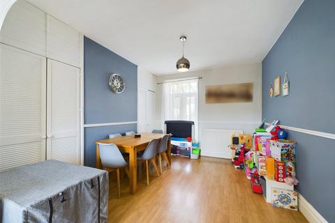 5 Lamb Park, Ilfracombe, EX34 8DH