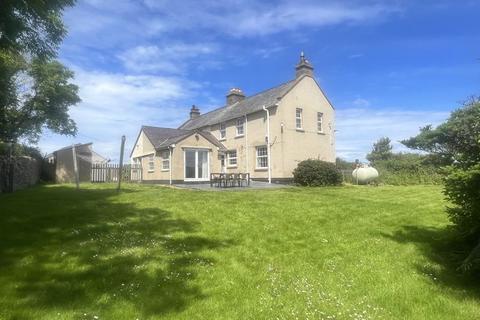 4 bedroom semi-detached house for sale, Beaumaris, Isle of Anglesey