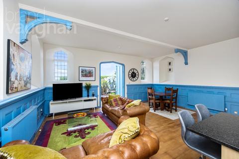 2 bedroom flat for sale, De Courcel Road, Brighton, East Sussex, BN2