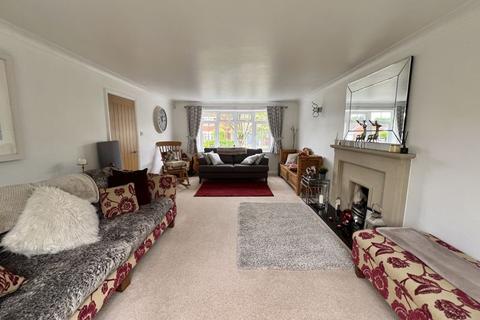 4 bedroom detached house for sale, Hidcote Avenue, Sutton Coldfield, B76 1SE